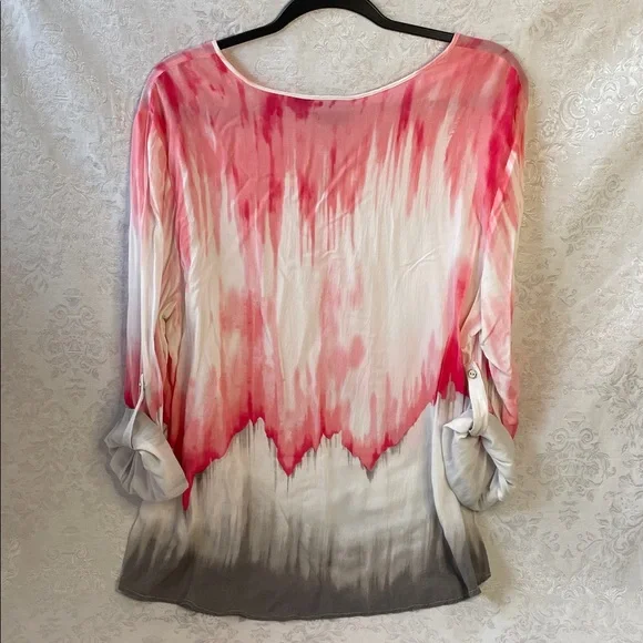 Tribal Pink and Gray Ombre Blouse.  Size XL - Picture 2 of 6